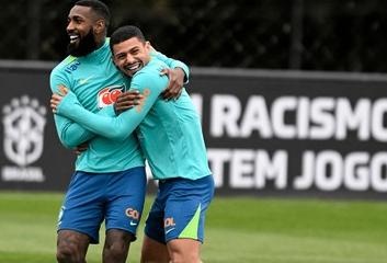 Cập nhật nhanh kết quả bóng đá ý hôm nay, tường thuật trực tiếp và phân tích chuyên sâu